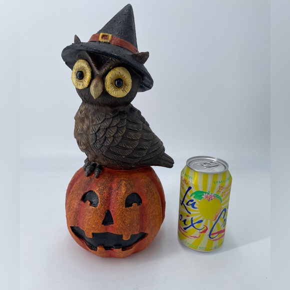 Halloween Owl Witch On Pumpkin Jack O Lantern 12" x 5" Retro Rustic Resin - Picture 2 of 13